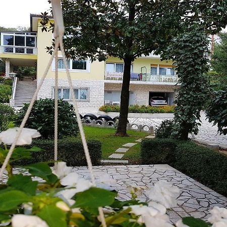 Apartments Anita - One Bedroom Apartment With Garden Matulji Exterior foto